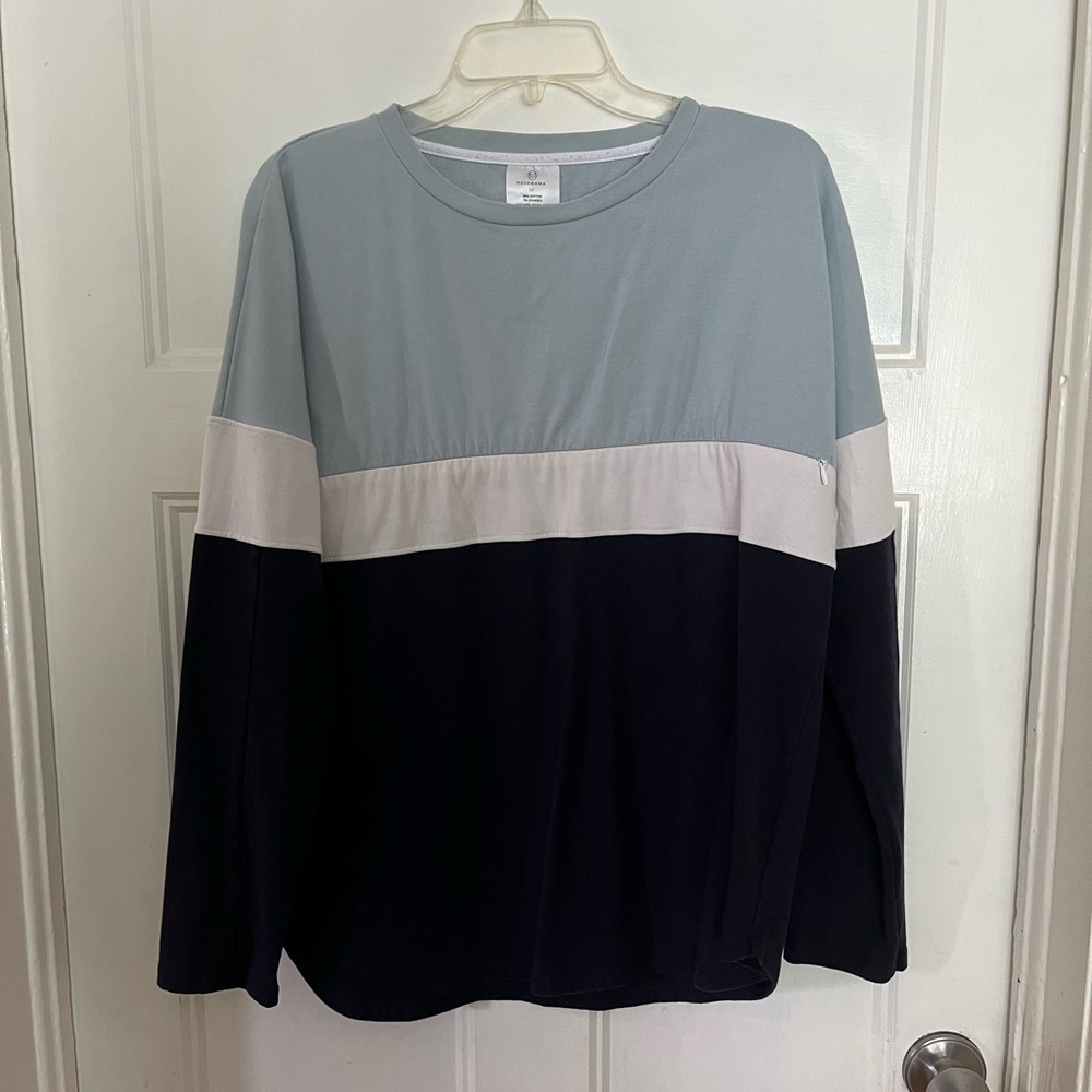 Colorblock Long Sleeve Nursing Sweatshirt
